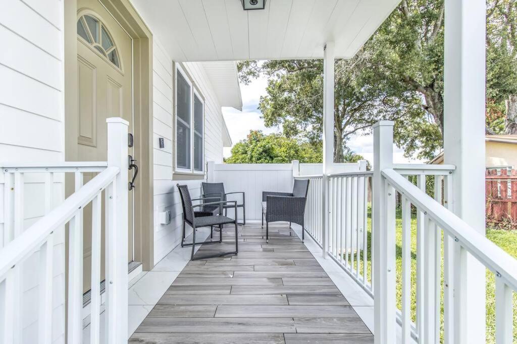2Br Spacious House In Heart Of West Tampa Bagian luar foto